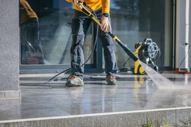 Best Residential Pressure Washing Services  in Bloomingdale, NJ